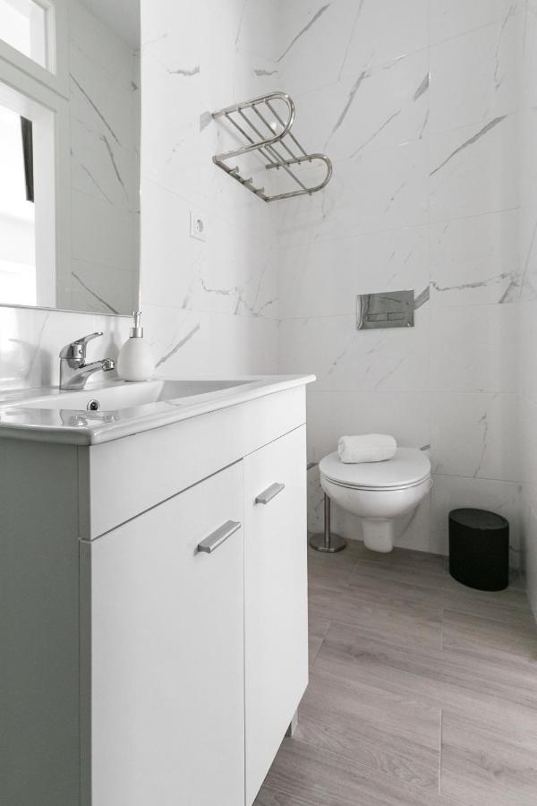 Rose Breeze Apartment نازاريه المظهر الخارجي الصورة